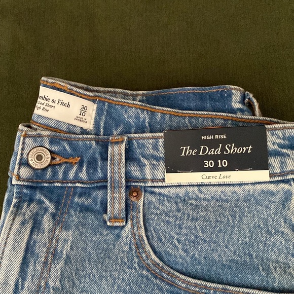 NWT Curve Love High Rise Dad Short - Abercrombie - Picture 3 of 4